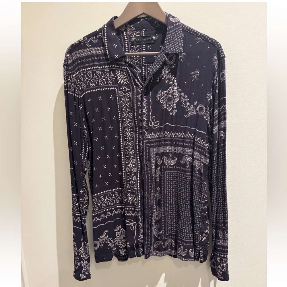 Allsaints All Saints Cherito Bandana
Viscose Shirt sz. small
